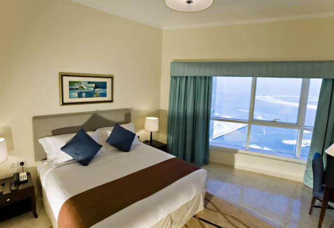 Dubai Marriott Harbour Hotel Suites Interior1