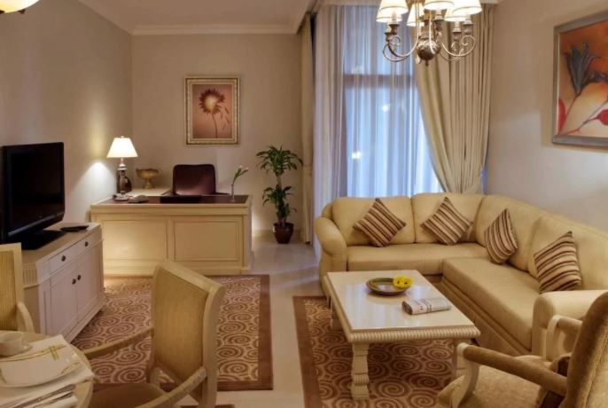 Mercure Dubai Barsha Heights Hotel Suites Interior2