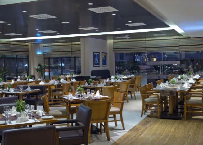 Mercure Dubai Barsha Heights Hotel Suites Interior6