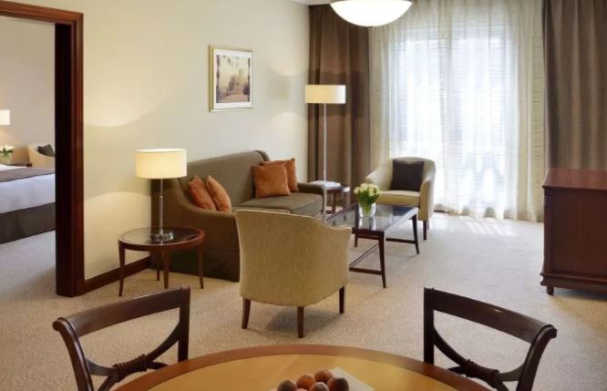 Movenpick Hotel Apartments Bur Dubai Interior6