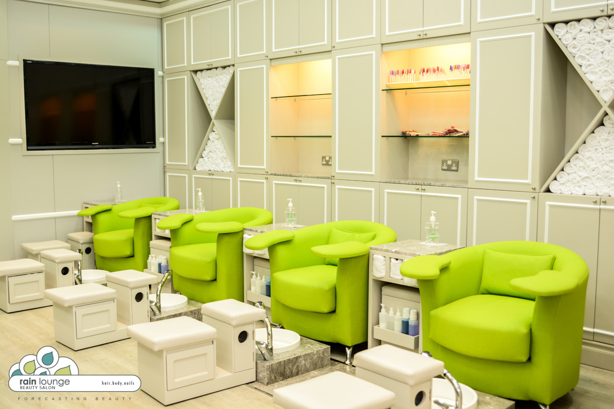 Rain Lounge Beauty Salon Interior3