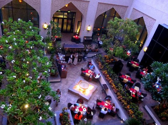 The Courtyard Food1